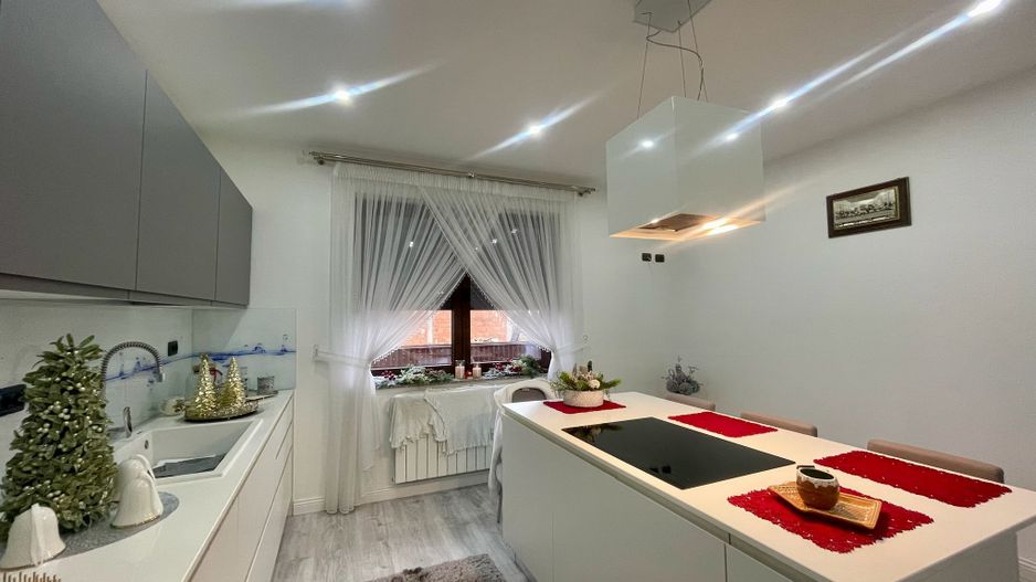 CASA COMPLET UTILATA SI MOBILATA MODERN CU GRADINA | 1100 MP |MARGINEA - Poză 24