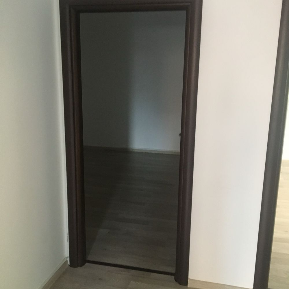 Închiriez apartament 3 camere nemobilat, Unirii, destinat birouri - Poză 6