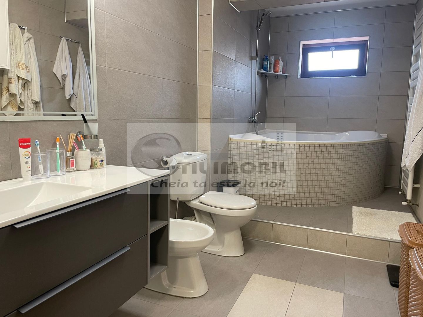 Apartament tip Penthouse zona Cug 130 mp - Poză 16