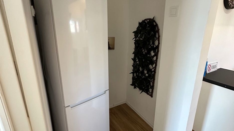 Ofer spre închiriere apartament 2 camere zona Piața Romana - Poză 6