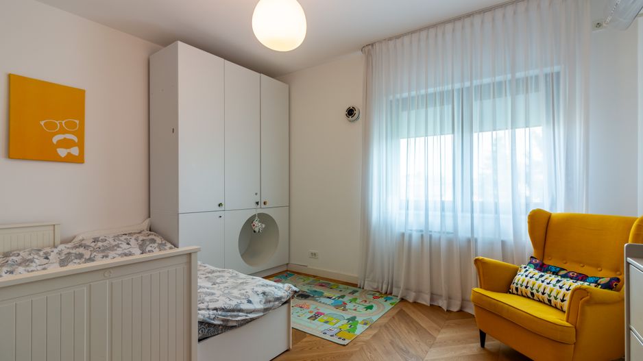 Vilă superba 7 camere, zona linistita, Bucurestii Noi - Poză 9