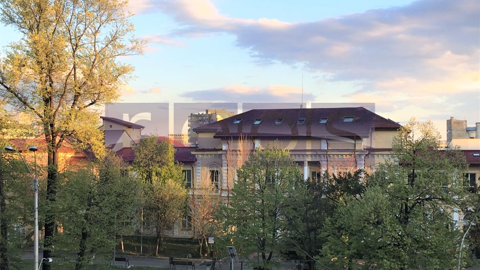 VANZARE APARTAMENT 2 CAMERE DECOMANDAT | ZONA VICTORIEI - Poză 11