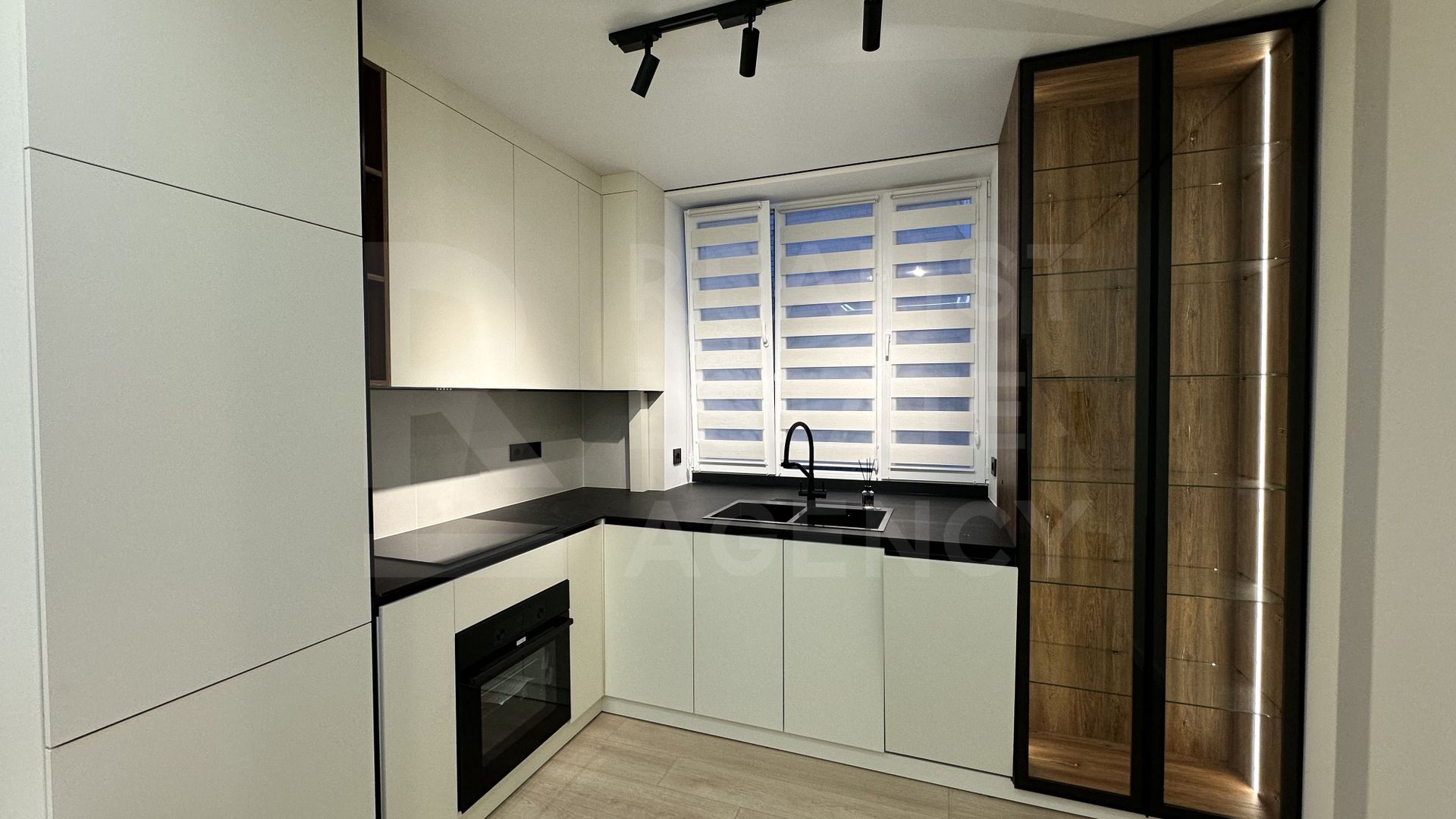 Vânzare, apartament, 2 camere, strada George Coşbuc, Centru - Poză 2