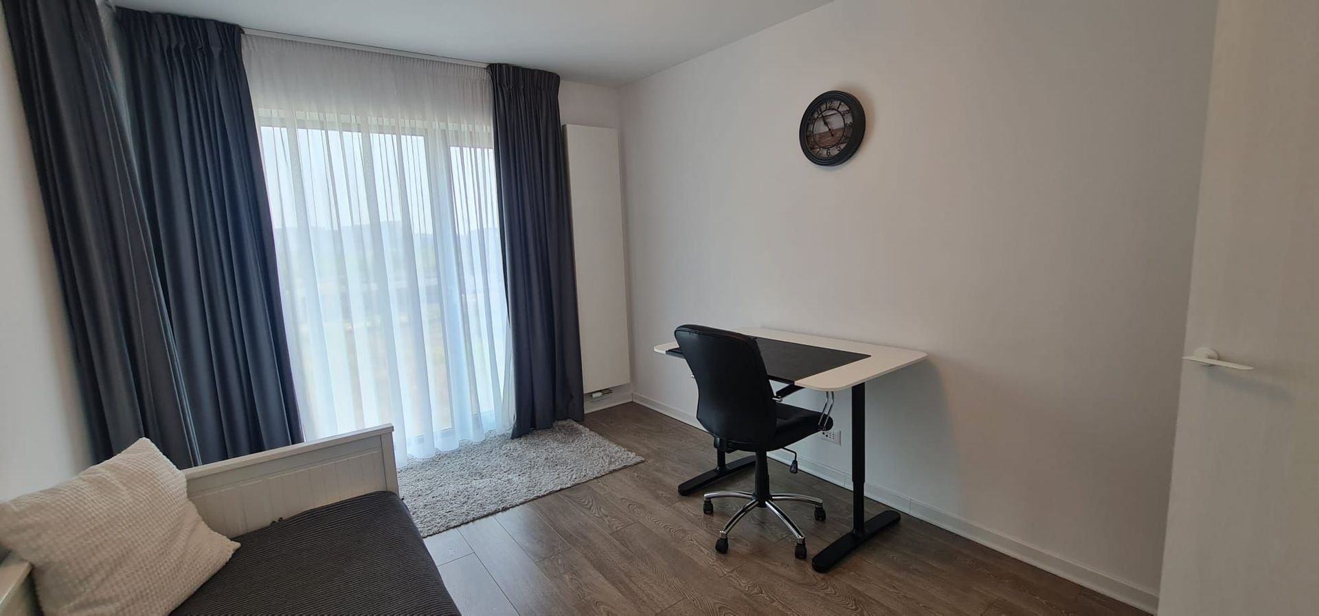 3 Camere Inchiriere Cloud 9 Residence - Poză 6