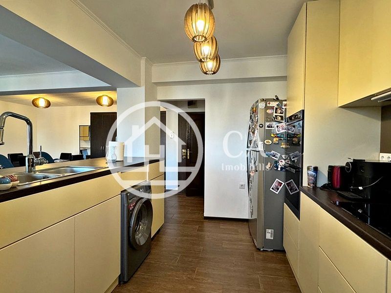 Apartament de închiriat cu 3 camere zona Ultracentrală, Oradea - Poză 7