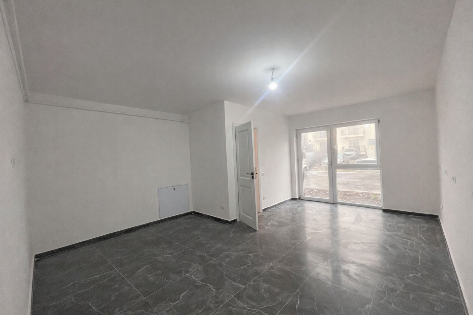 Spațiu comercial 32 mp | Parter | Cartier nou | Parcare inclusă | - Poză 4