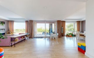 Casă individuală premium pe malul lacului – Cosmopolis - Poză 2