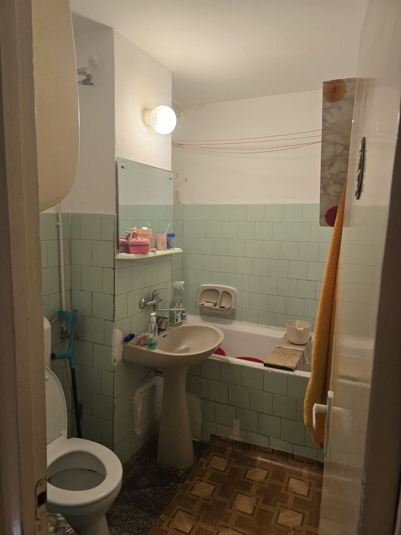 BRASADAS vinde ap 3 cam Micro 16 Etaj 2 din 4. - Poză 5