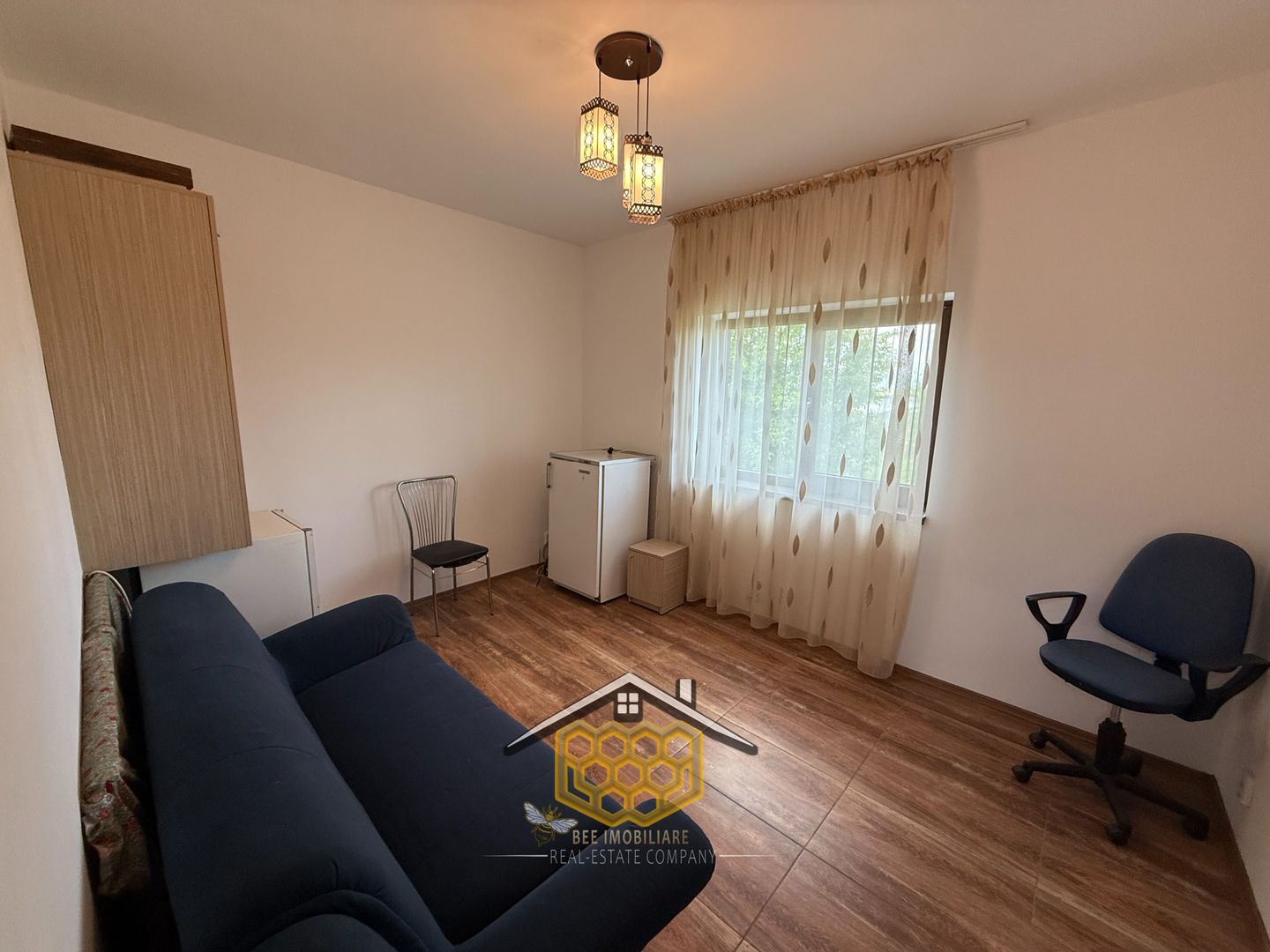 Casa P+1+Pod in Ghercesti, complet mobilata si utilata - Poză 11