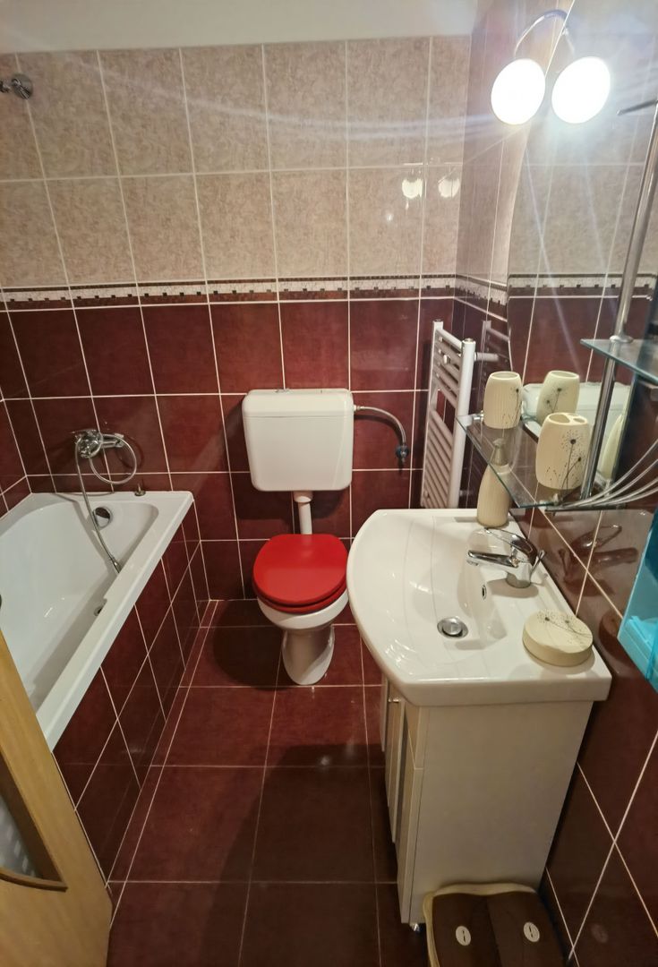 Apartament 2 cam -Birou - Poză 5