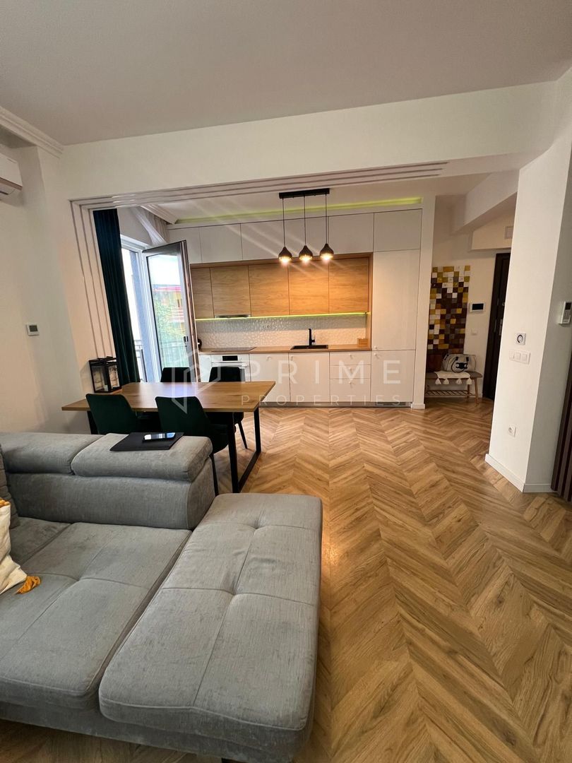 Apartament 2 camere lux de închiriat, central, bloc nou, loc parcare - Poză 3