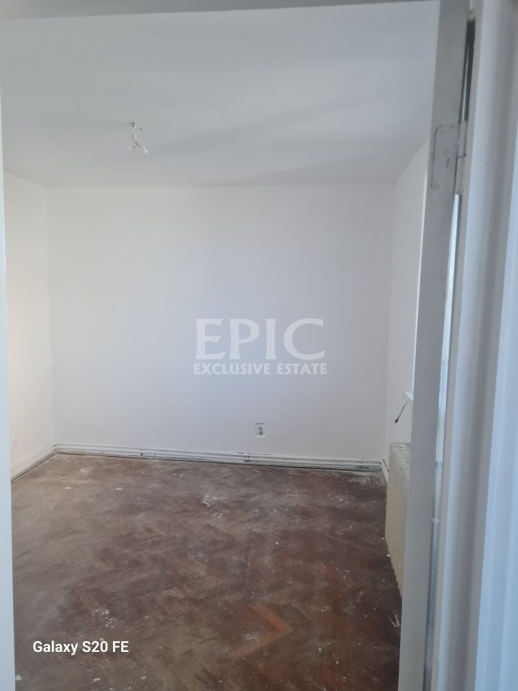 De vânzare apartament 2 camere - Poză 5