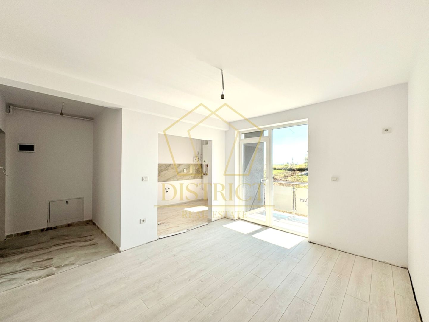 Apartament cu 2 camere si balcon | Giroc | Zone 2 - Poză 1