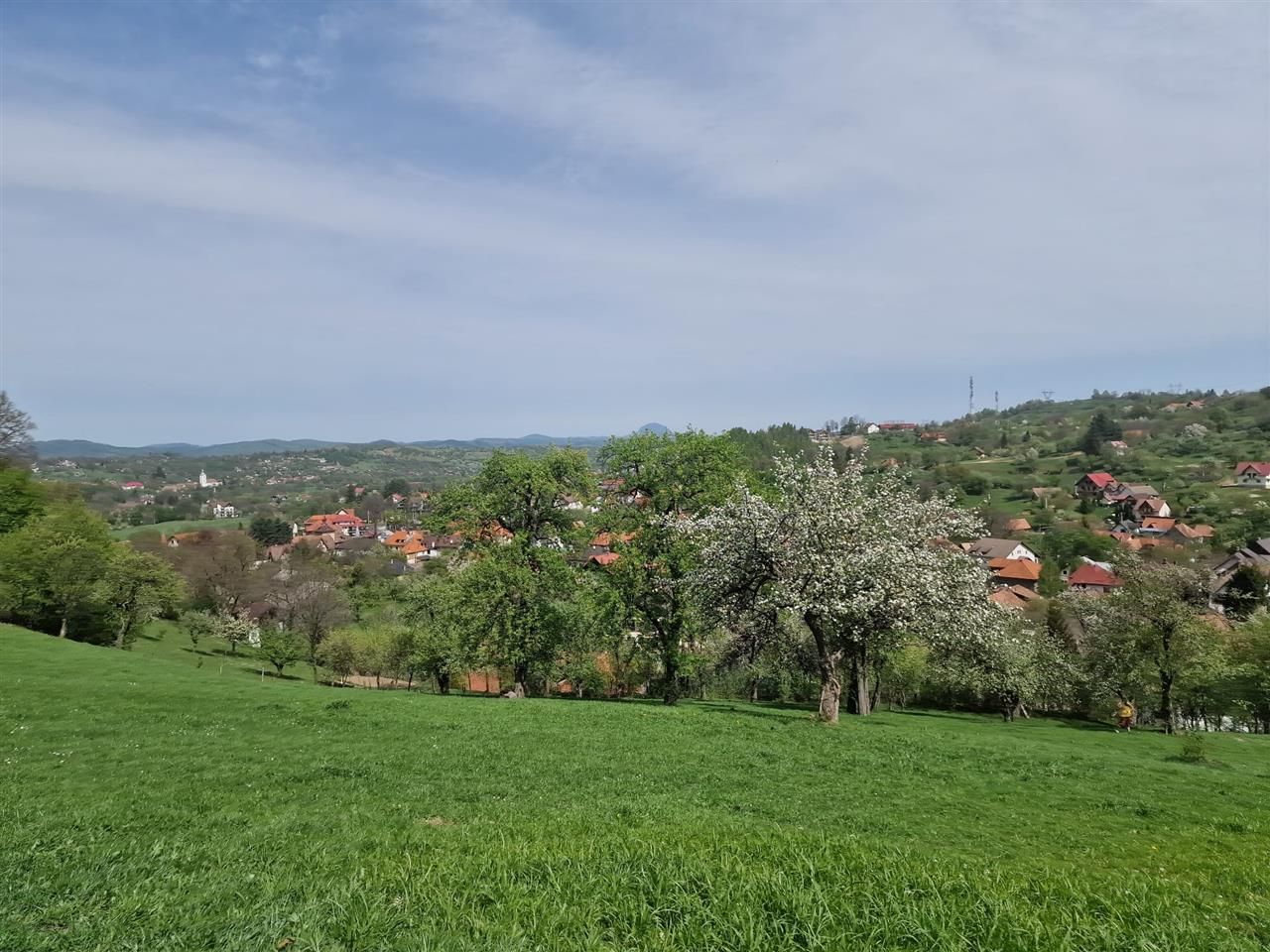Langa emblematicul Castelul Bran, in areal colinar, 5.700mp intravilan - Poză 7