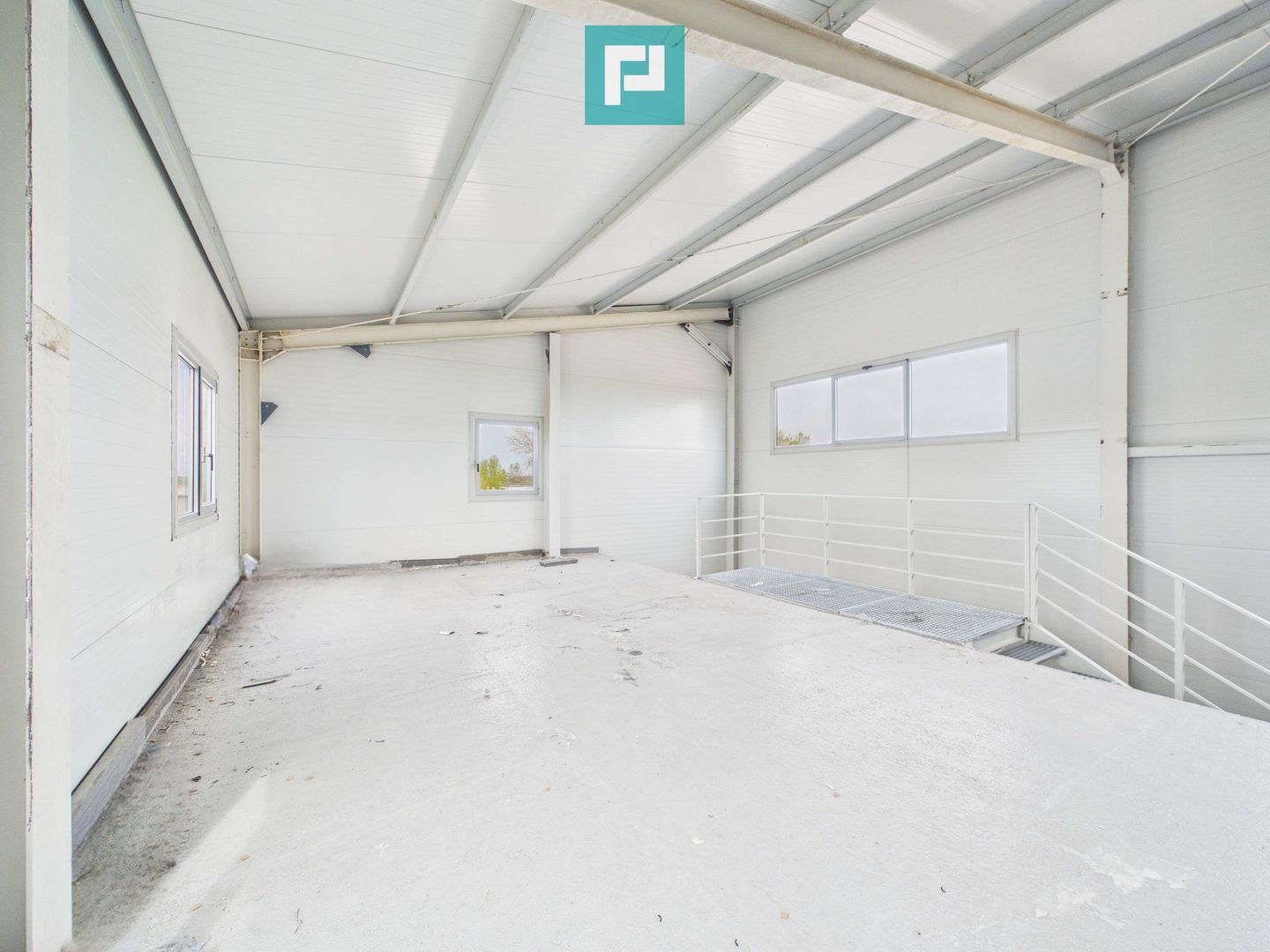 Hală nouă 563mp în zona industrială Sânandrei - Poză 8