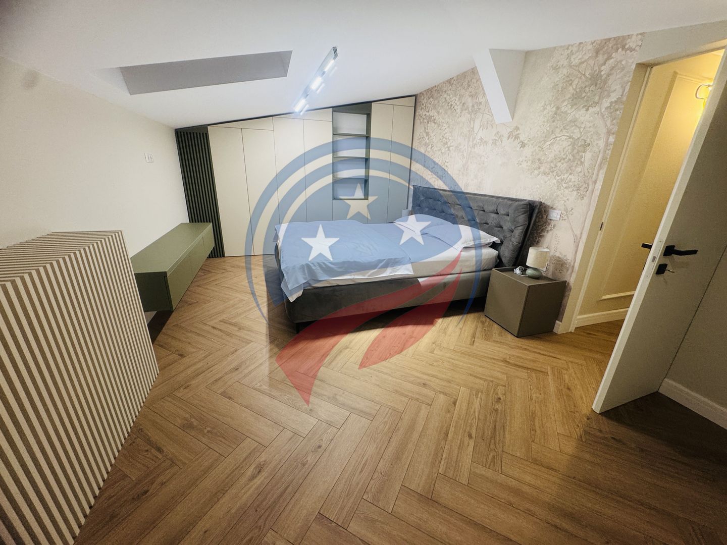 Super locație, super apartament 4 camere Ultracentral - Poză 37