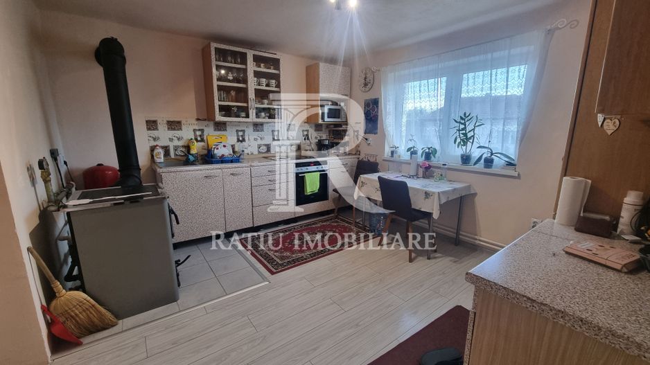 Casă renovata cu teren generos | Anexe | Gurasada | Hunedoara - Poză 16