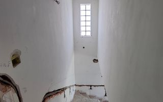 Duplex Zona Linistita Carpinis - Poză 9