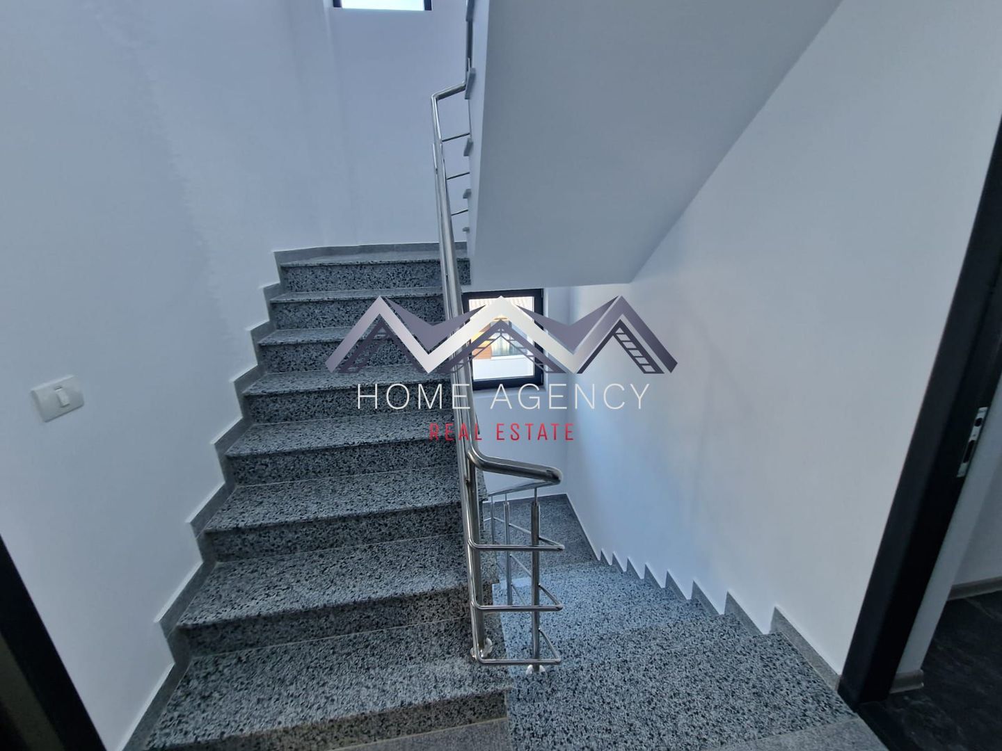 Apartament 3 camere Otopeni central | bloc nou, parcare, comision 0 - Poză 11