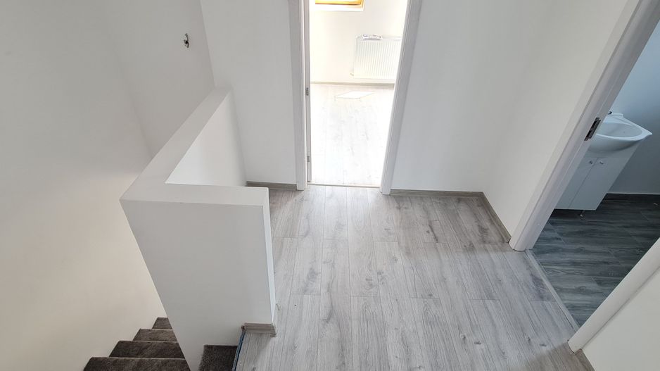 Casa finalizata intabulata in Cartier Izvor Tarlungeni Brasov - Poză 14