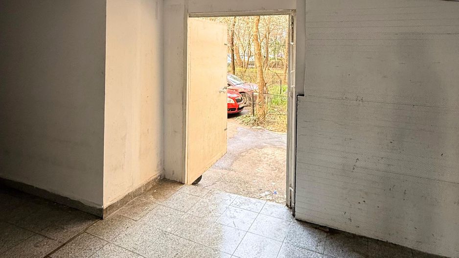 Spațiu comercial de închiriat 146 mp utili vitrină stradală zona Tineretului - Poză 9