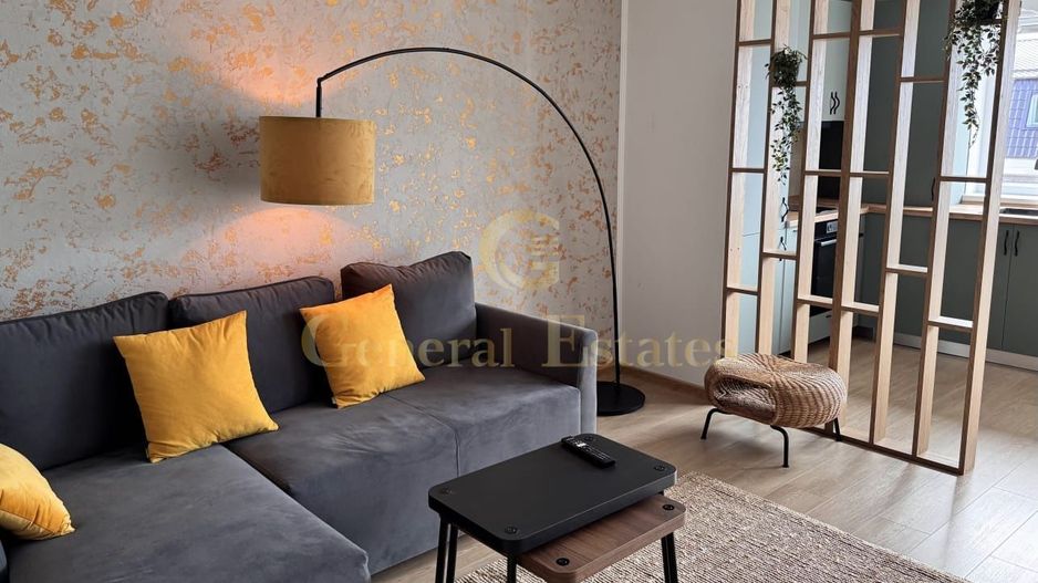 Vând studio 2 camere 49 mp - Poză 1