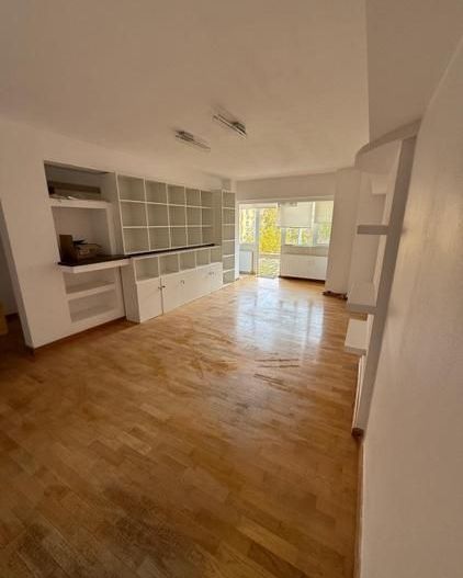 BRASADAS inchiriaza ap 3 cam birou/locuit - terasa - Unirii. - Poză 10