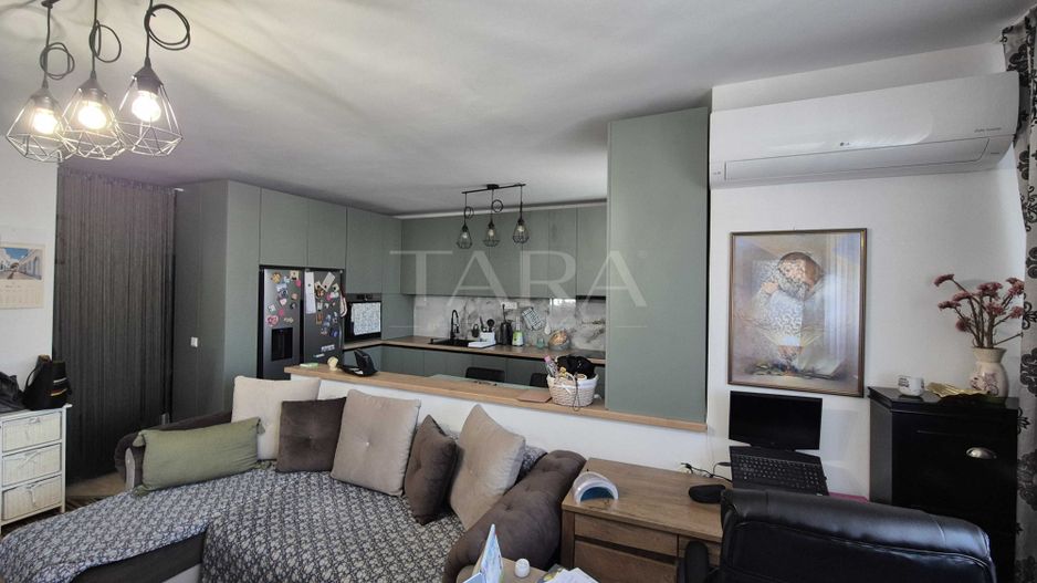 Apartament 3 camere, complet mobilat și utilat, Florilor central. - Poză 2