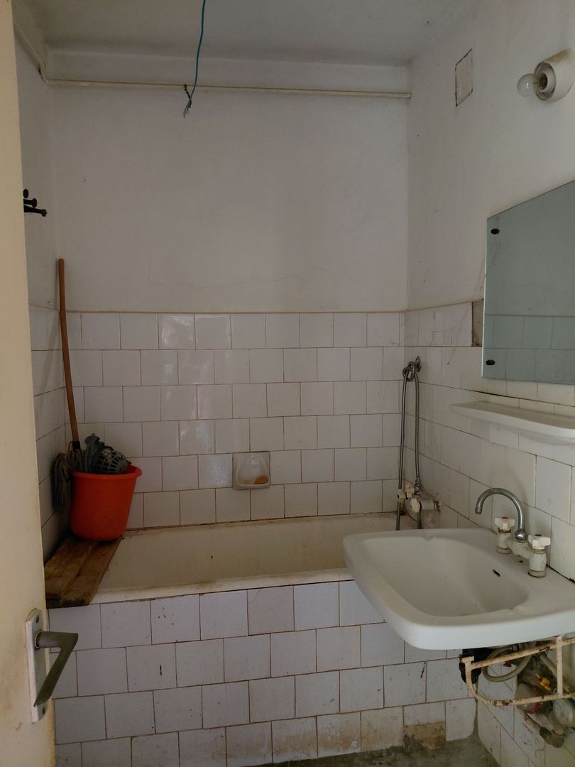 🏡 APARTAMENT CU 3 CAMERE DE VÂNZARE – MICRO 16,ET.4 - Poză 4