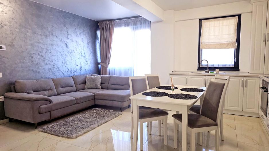 Exclusiv MAG Invest: Apartament 68 mp, parcare inclusă -Micro 17 - Poză 1