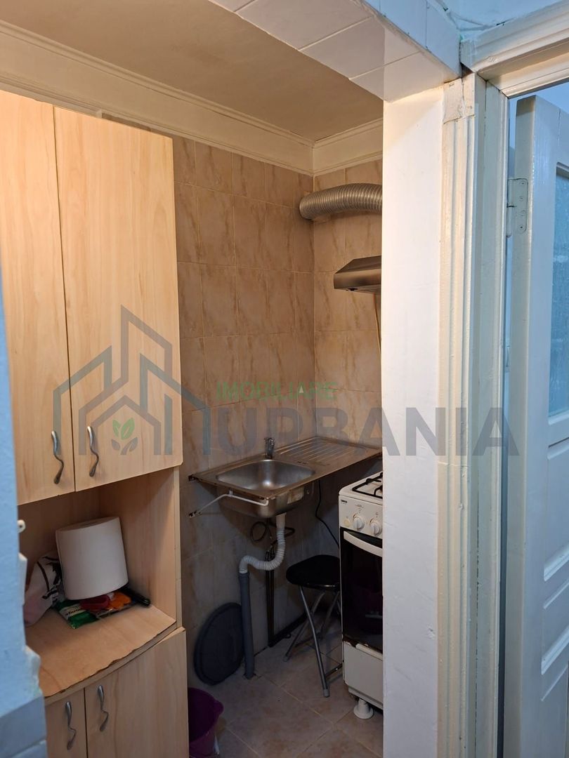 Vând garsoniera Podul de Fier - Poză 6