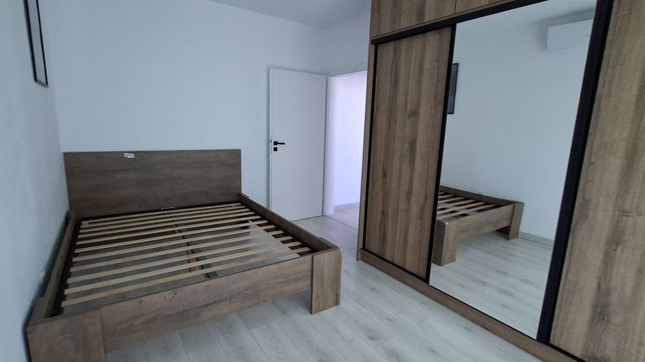 Apartament cu 3 camere, 2 bai si loc de parcare - Poză 29
