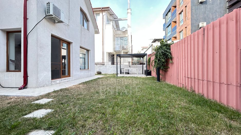 Vilă P+1 Mamaia Nord | 308 mp | 6 Camere | 6 băi | 6 locuri de parcare - Poză 31