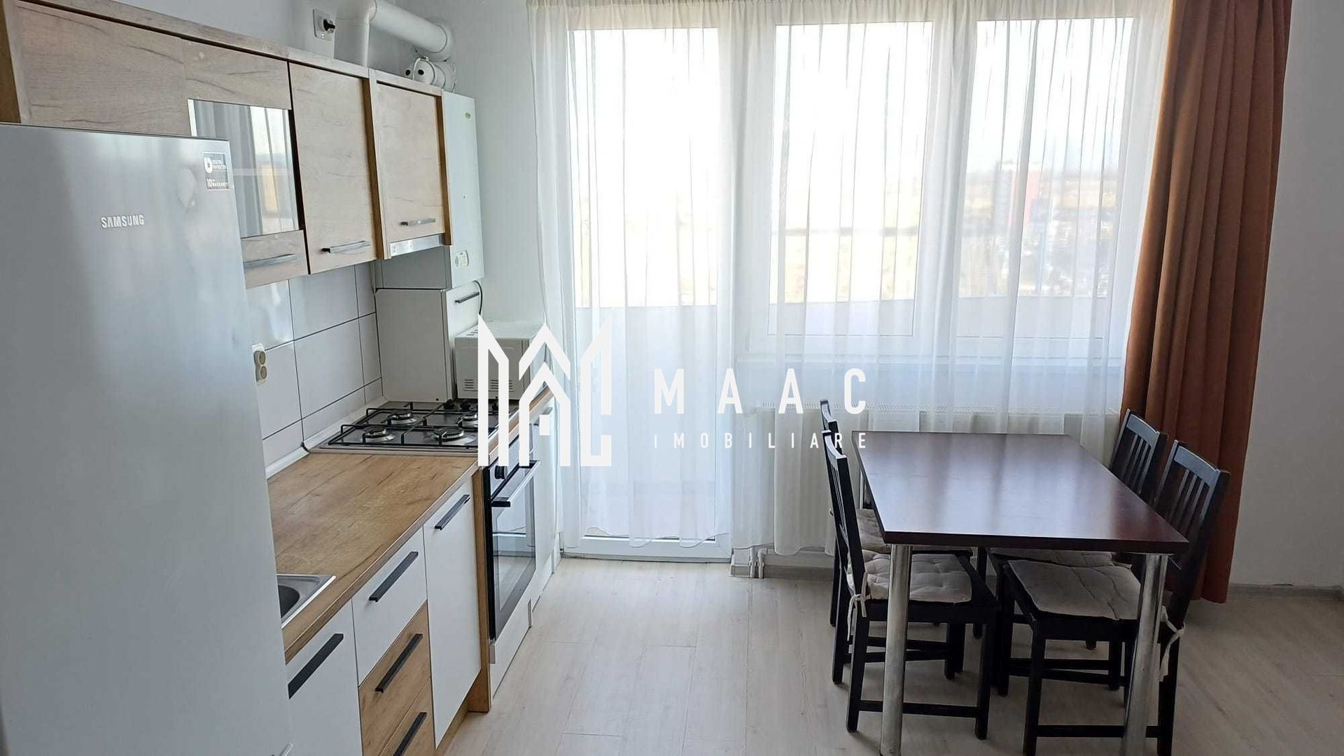 Apartamanet 3 camere I M. ViteazuI I Stanca parcare lift - Poză 2