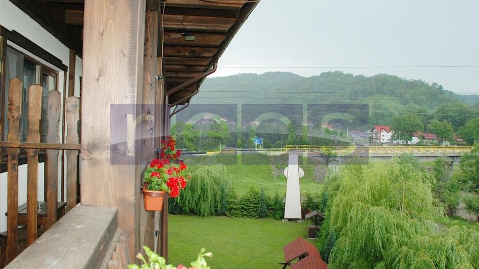 Afacere la cheie pensiunea Meridian sat Corbeni amortizare 30% / an - Poză 8