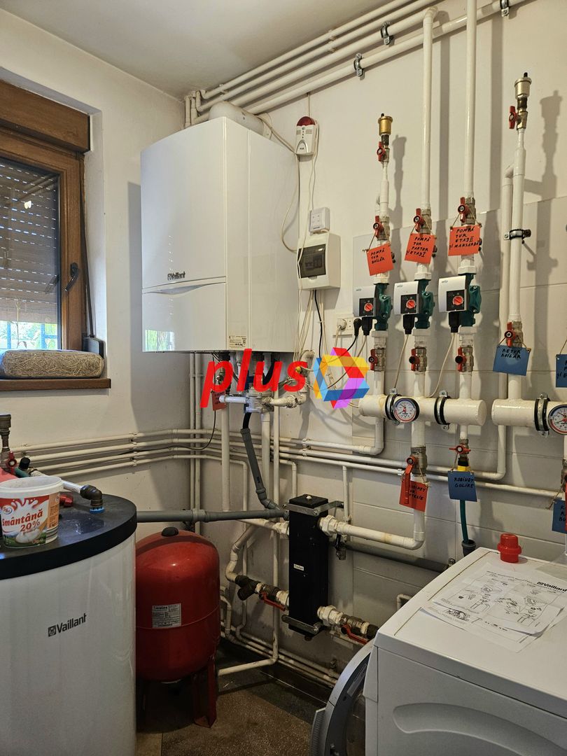 Casa deosebita cu 6 camere Central Brașov - 210 mp - Poză 8