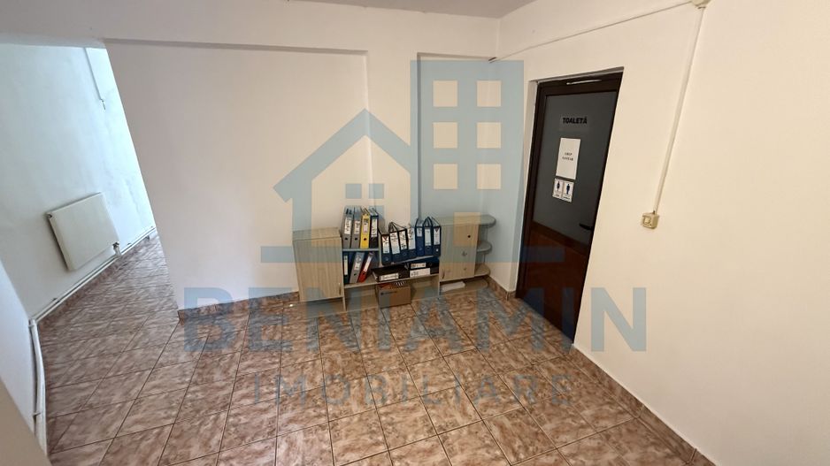Spatiu comercial P+1 - 200mp - vad - pretabilitate mare - Lapus - Poză 9