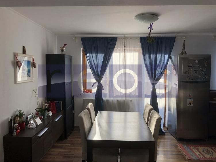 VANZARE VILA - P+2 EROII REVOLUTIEI -PARCUL CAROL -TINERETULUI - Poză 1