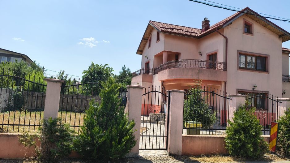 vila ind. 4cam(p+1+pod locuibil)3bai,mob-util/7min metrou DLeonida - Poză 1