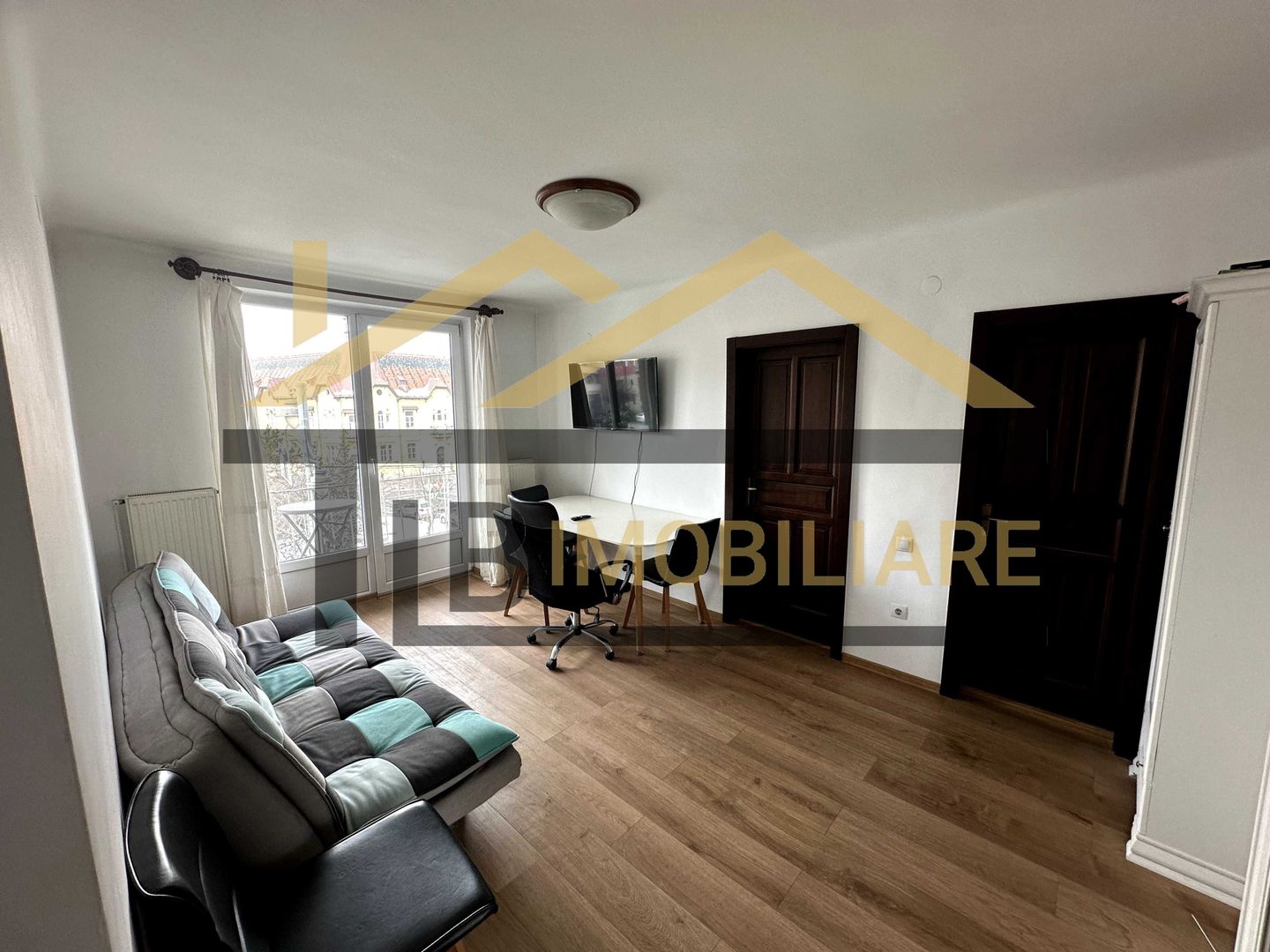 Apartament de 2 camere, parcare, 45mp, Zona Ultracentral - Poză 1