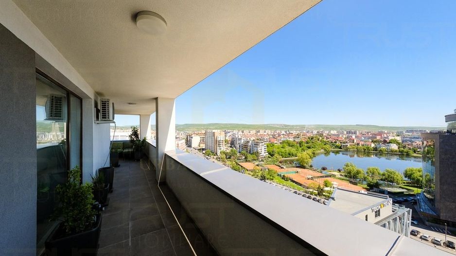 Vanzare apartament de tip penthouse 4 camere, zona Iulius Mall - Poză 3
