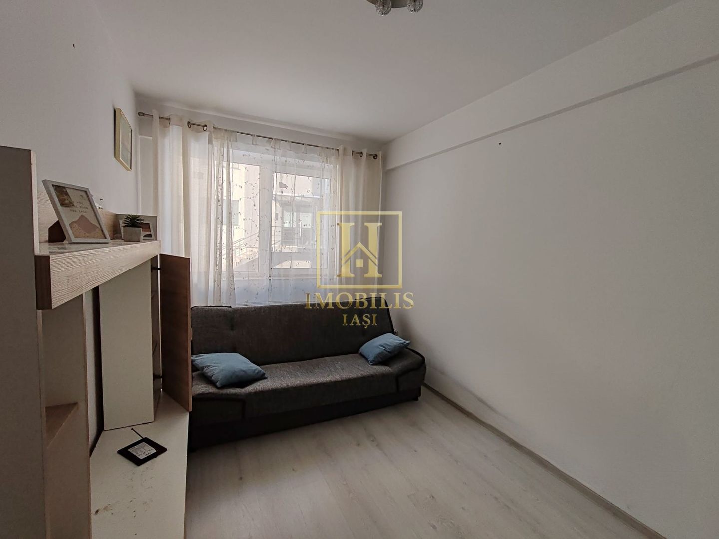 Apartament 2 camere decomandat 54 mp Galata Panoramic Res. 350 euro - Poză 5