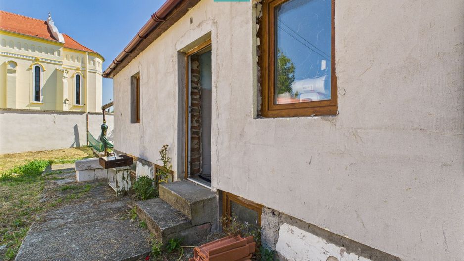 Casă cu 3 camere, anexe  locație Premium în Pecica - Poză 10