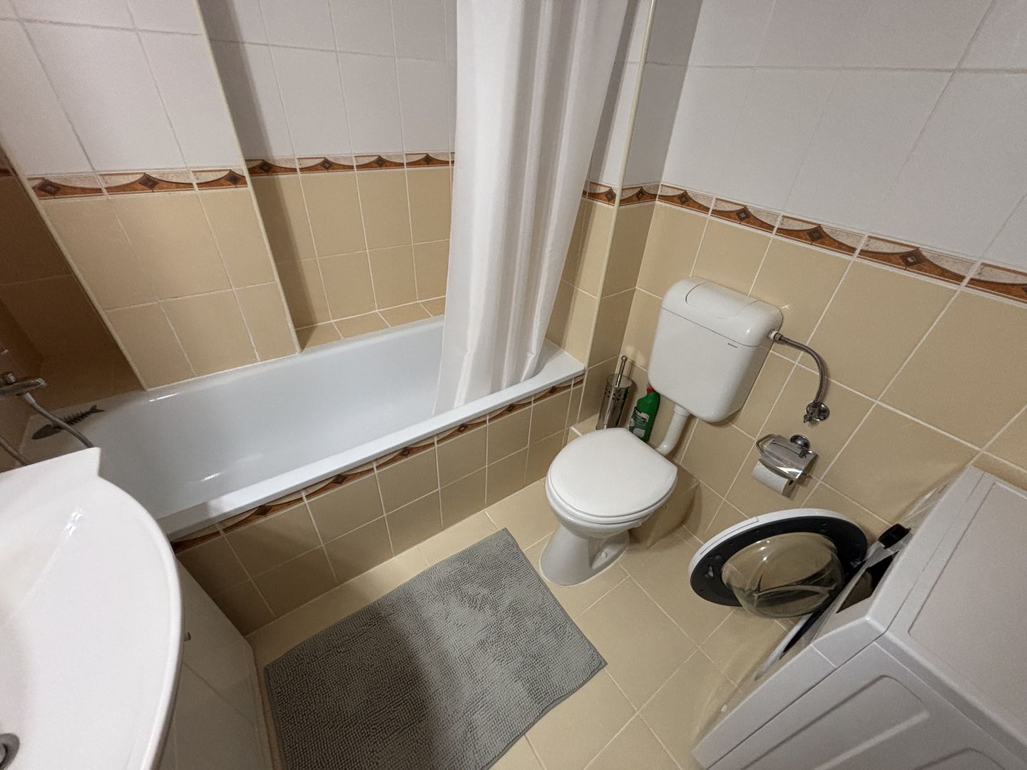 Apartament 3 camere bloc nou cu parcare subterana - Poză 12