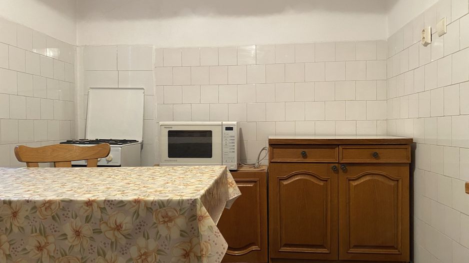 Vanzare apartament -3 camere la casă, etaj 1+pod+cota teren–Târgoviște - Poză 8