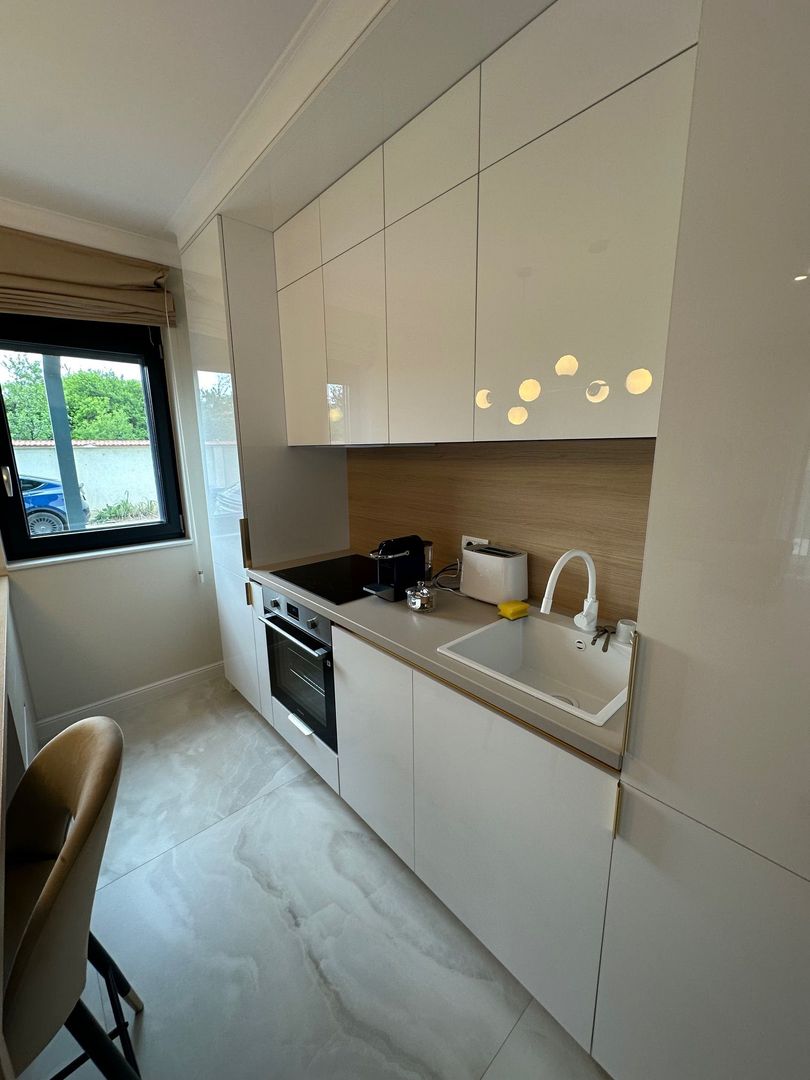 Apartment deosebit  se vinde complet mobilat - Poză 14