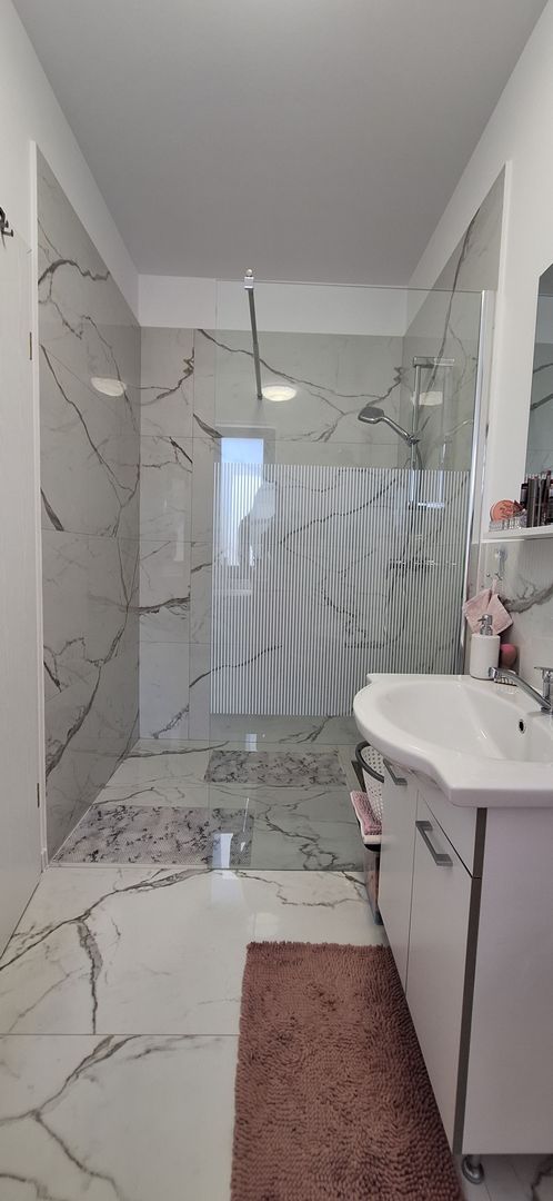 Casa individuala parter cu garaj - Dumbravita - Poză 12