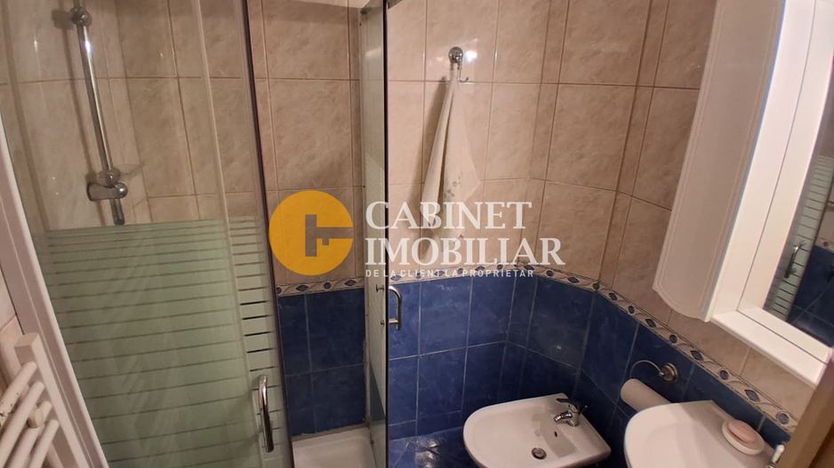 2 camere,  Decomandat, parter, zona Copou Iasi - Poză 4