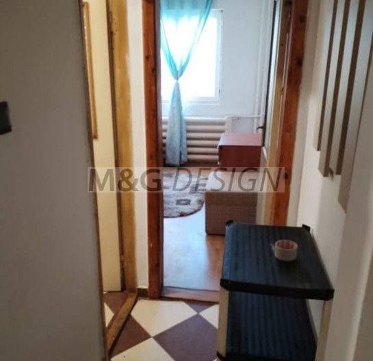 Apartament 2 camere Complexul Studentesc etaj 1 - Poză 8