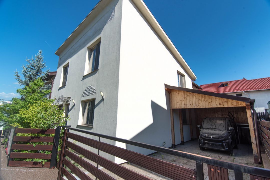 Casa cu 4 camere pe strada Campului, Pitesti - Poză 1